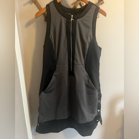 Air Jordan classic capsule dress in grey and black ladies large - Picture 2 of 10